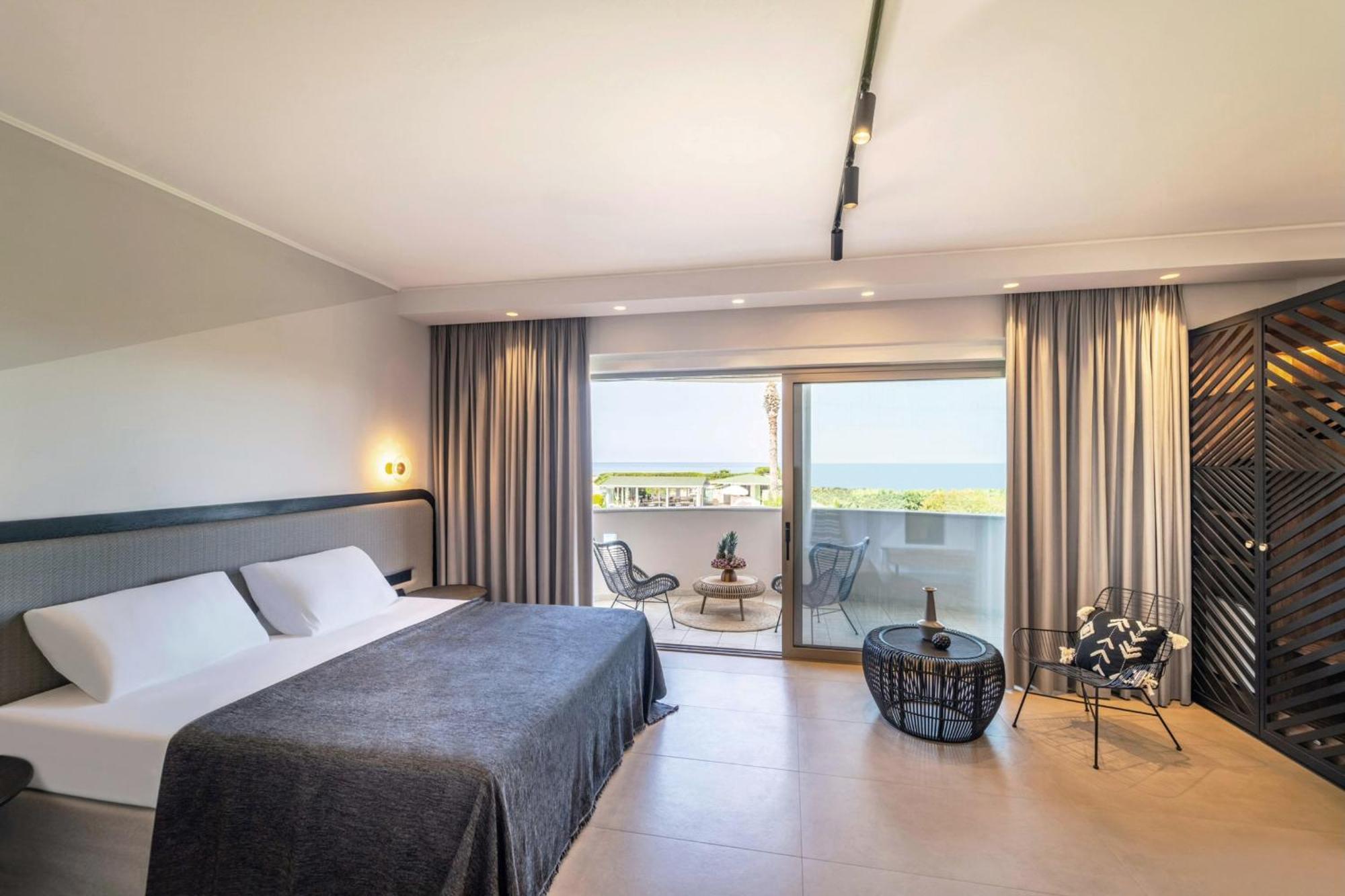 San Giovanni Beach Resort And Suites アギオス・イオアニス エクステリア 写真