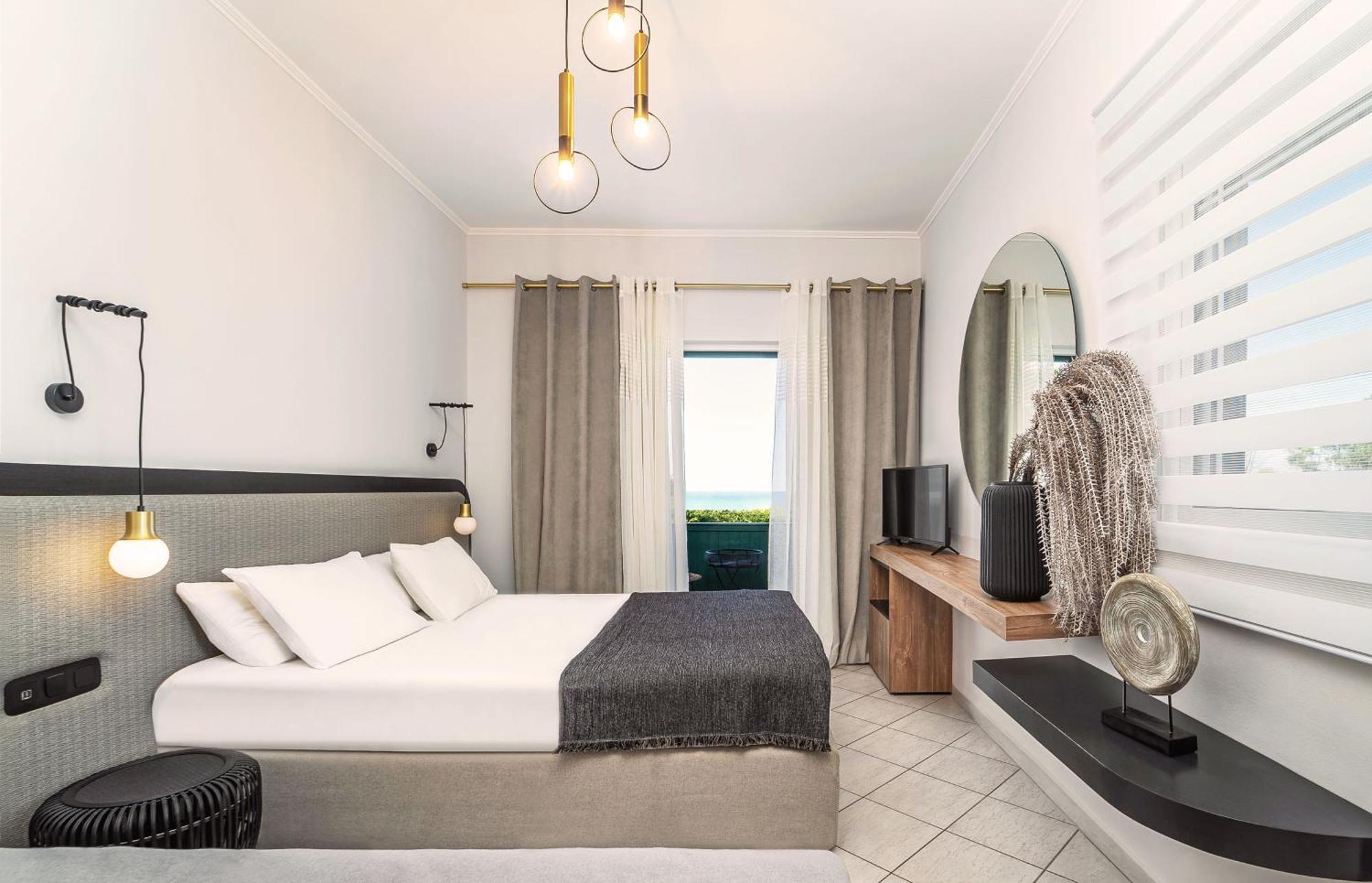 San Giovanni Beach Resort And Suites アギオス・イオアニス 部屋 写真