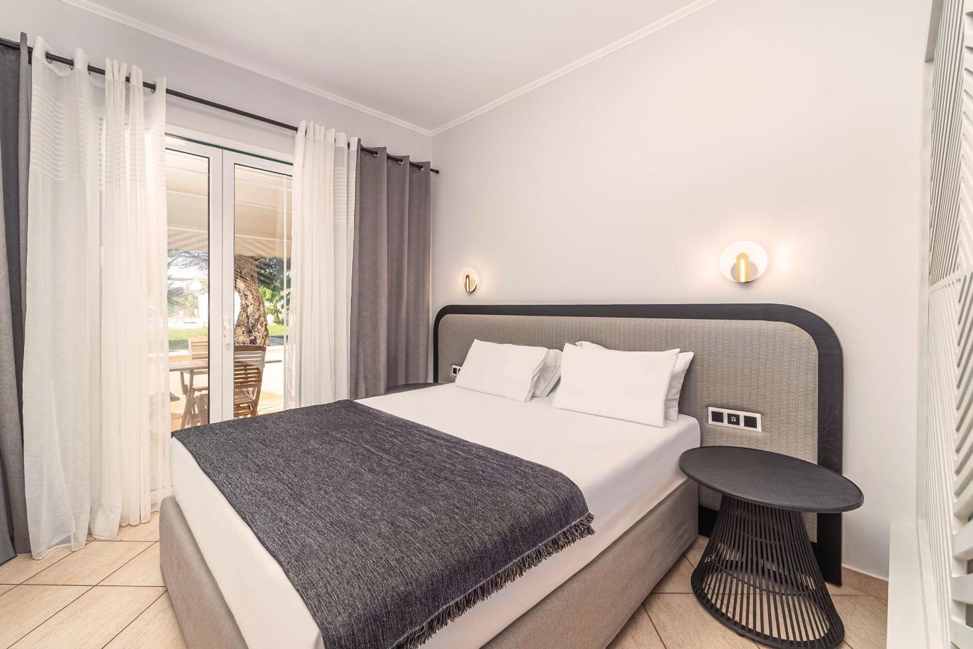 San Giovanni Beach Resort And Suites アギオス・イオアニス 部屋 写真